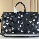  Sleek structured bag front view 25