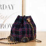 Zivas Charm Modern Minimalist Look Designer Handbag (Versatile Style Statement) – Detail View