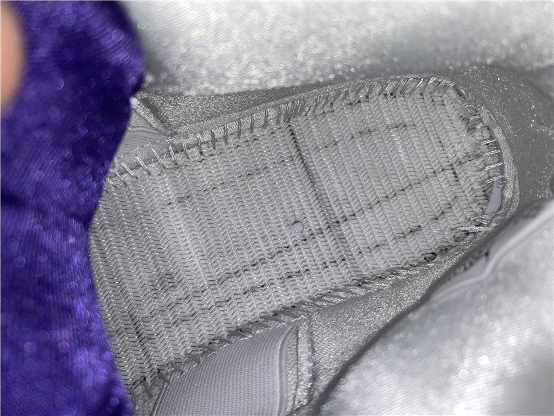 Nike bold contrast luxury sneakers view 20 streetwear statement look