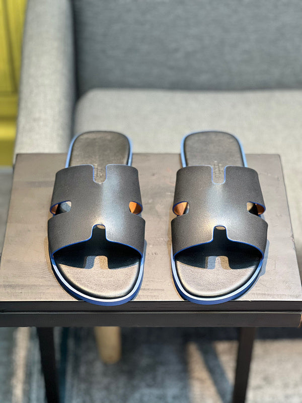 Hermes shoes Style 013 - sole and craftsmanship detail