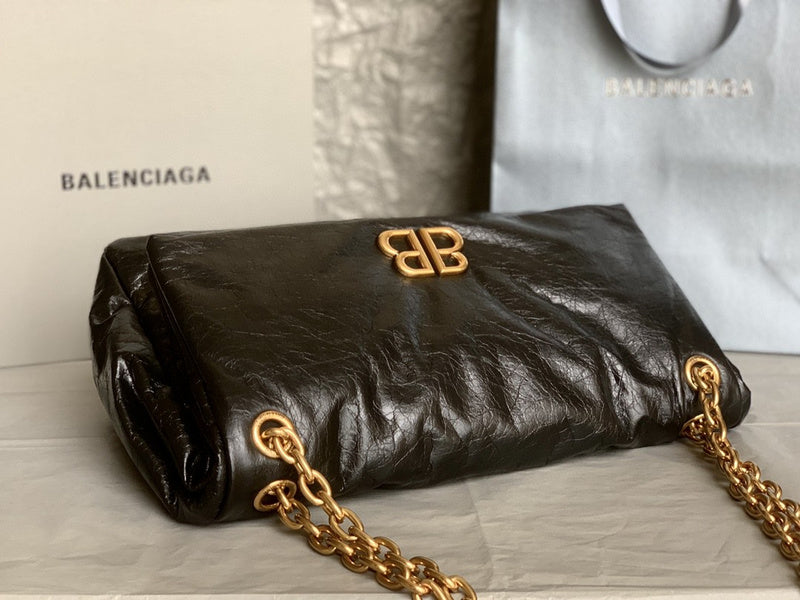 Zivas Charm Classic Sensibility Fashion Handbag (Thoughtfully Structured Design) – Interior View