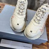 Balenciaga shoes Style 037 - packaging and accessories