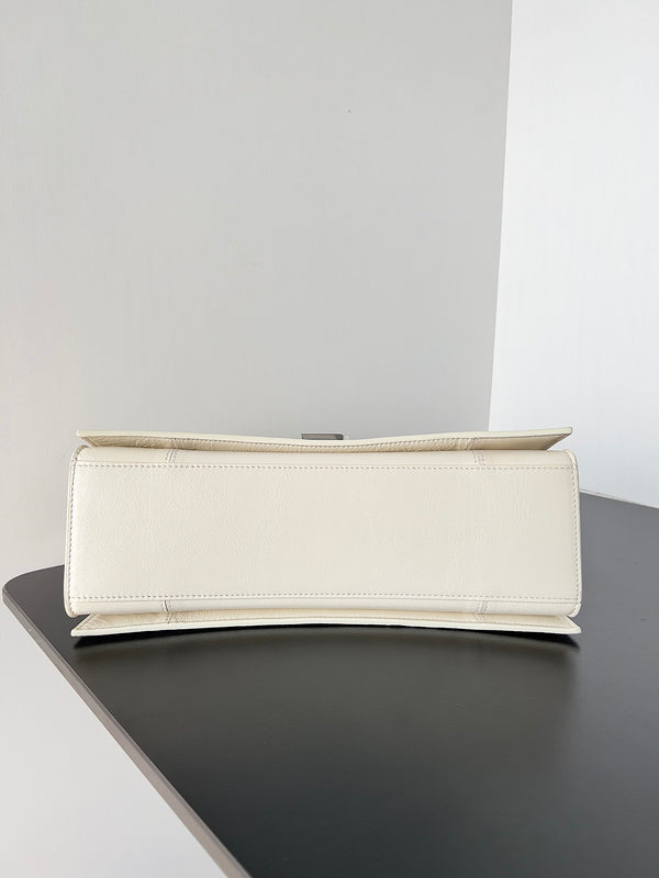 Zivas Charm Refined Everyday Style Statement Handbag (Considered Detail & Form) – Lifestyle Shot