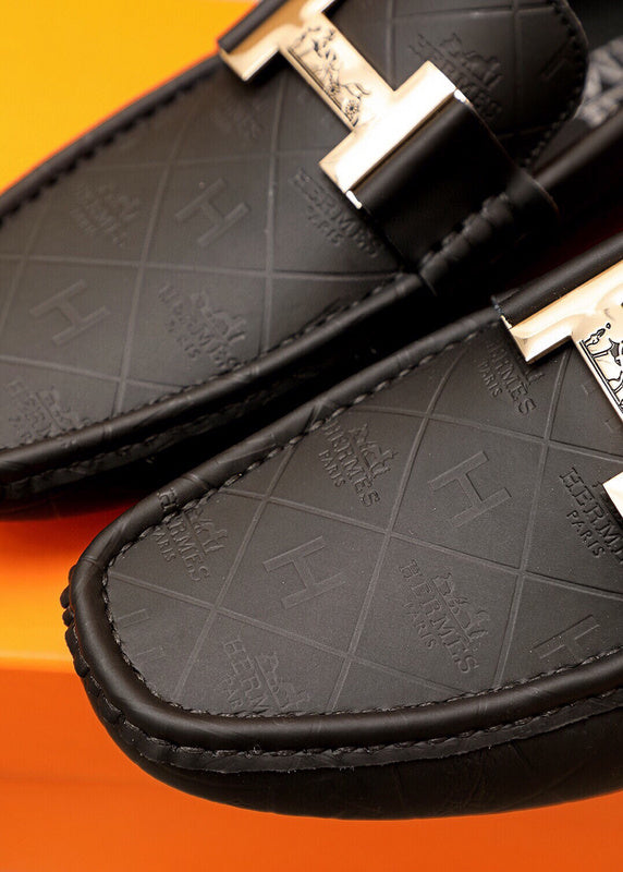 Hermes shoes Style 041 - true-to-life color detail