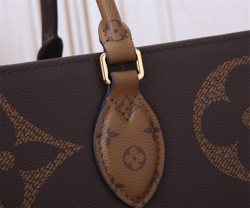  refined crossbody bag detail view showing craftsmanship 50
