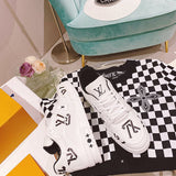 Louis Vuitton shoes Style 323 - packaging and accessories