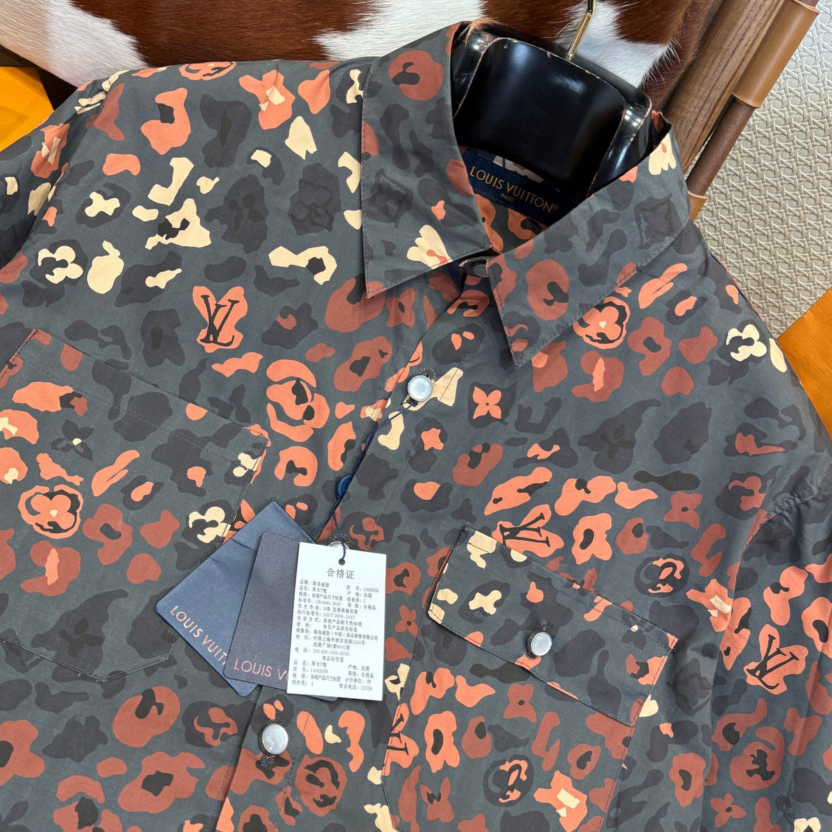 Louis Vuitton Tops? Louis Vuitton Lou Shirt Premium Designer Casual Top