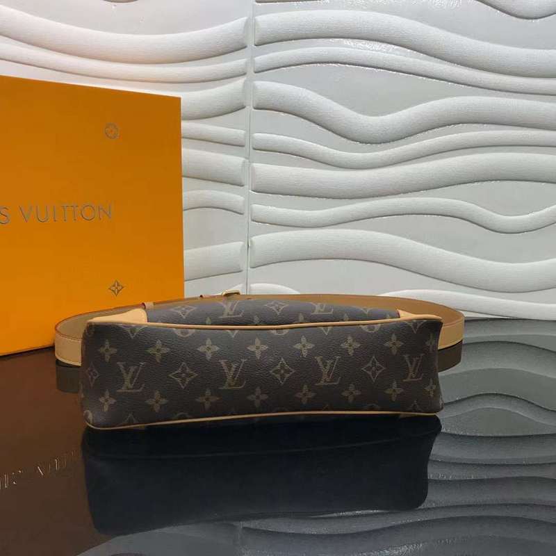 Styled lifestyle shot of everyday-luxe modern women's handbag – women's luxury handbag