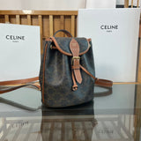 Front view of refined modern women's handbag – women's luxury accessory
