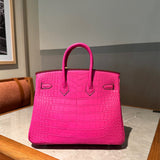 Balanced handbag styled for everyday wear