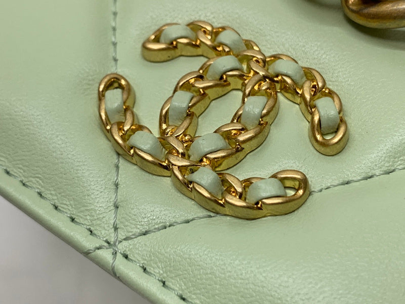  women's handbag, mid design, view 3