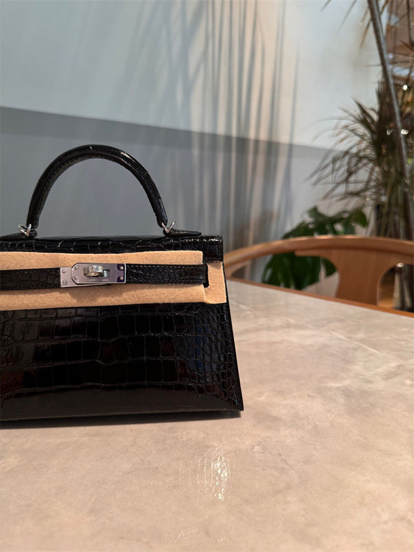 Close-up detail of minimalist bag design