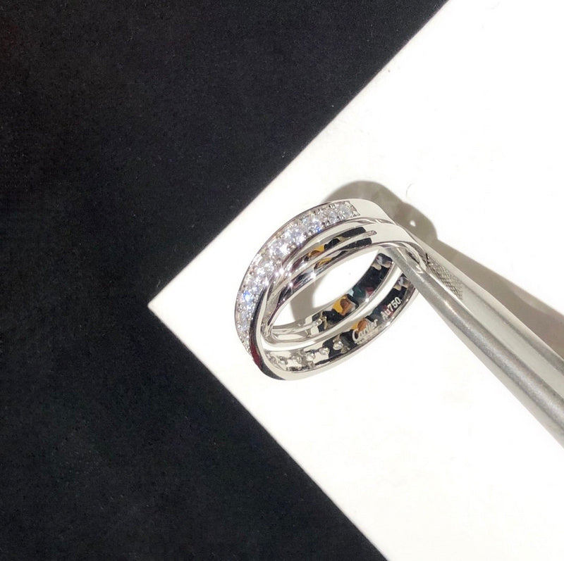 Front view of Cartier unisex jewelry piece