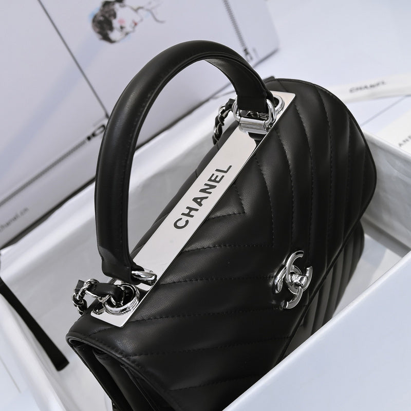  women's handbag, mid design, view 6