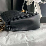 Zivas Charm Contemporary Flair Everyday Handbag (Everyday Luxury Essential) – Close-Up Detail