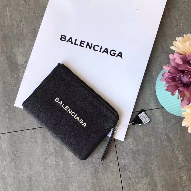 Timeless Vegan Leather Handbag - Understated Luxury Look | Women's Everyday Carry Handbag #1031 - interior view (image 6) of designer-inspired handbag