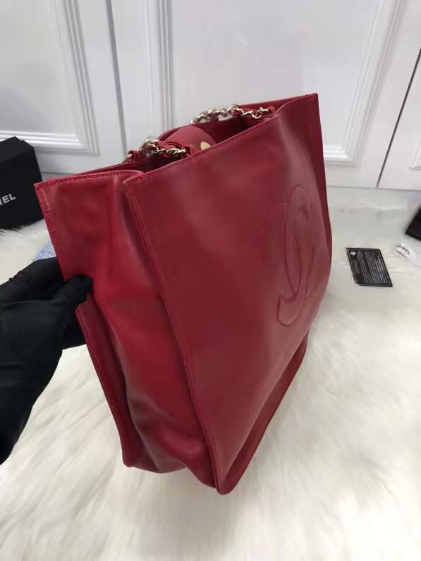 Zivas Charm Classic Sensibility Fashion Handbag (Everyday Luxury Essential) – Styled Look
