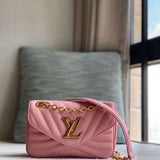 Front view of signature chic women's handbag – women's designer-style accessory