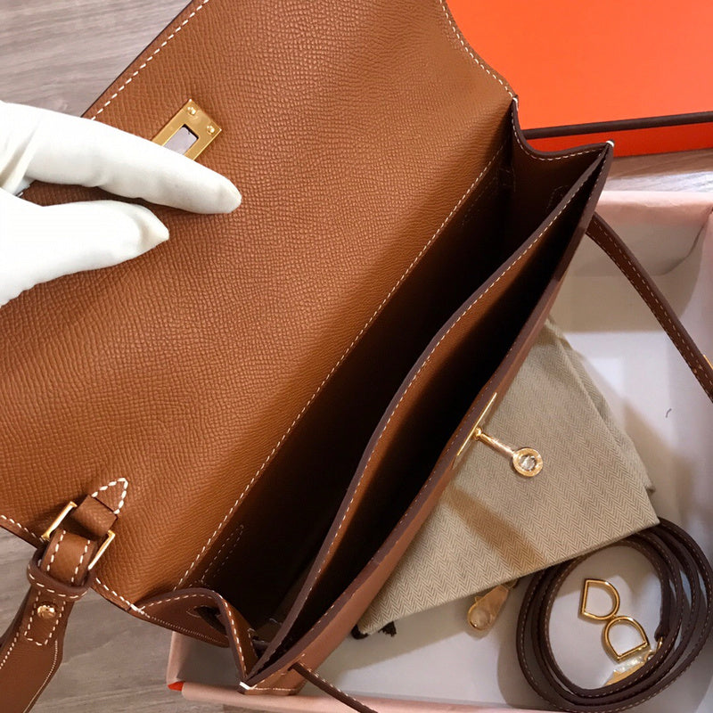 Clean-Lined bag women's premium everyday handbag