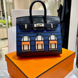  Everyday carryall bag front view
