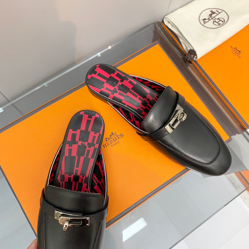 Hermès Camel Ankle Strap Sandals - Close-Up Texture View