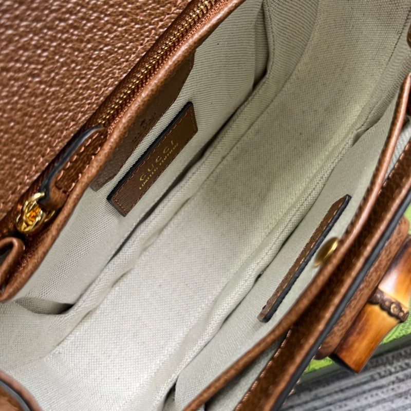 Top view of everyday-luxe elevated women's handbag – women's statement bag