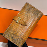 Close-up detail of effortless bag design