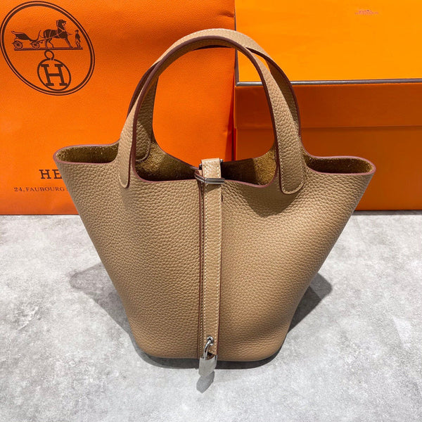 Side view of balanced structured handbag