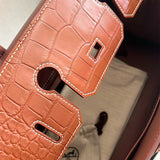  Graceful carryall bag carried on shoulder