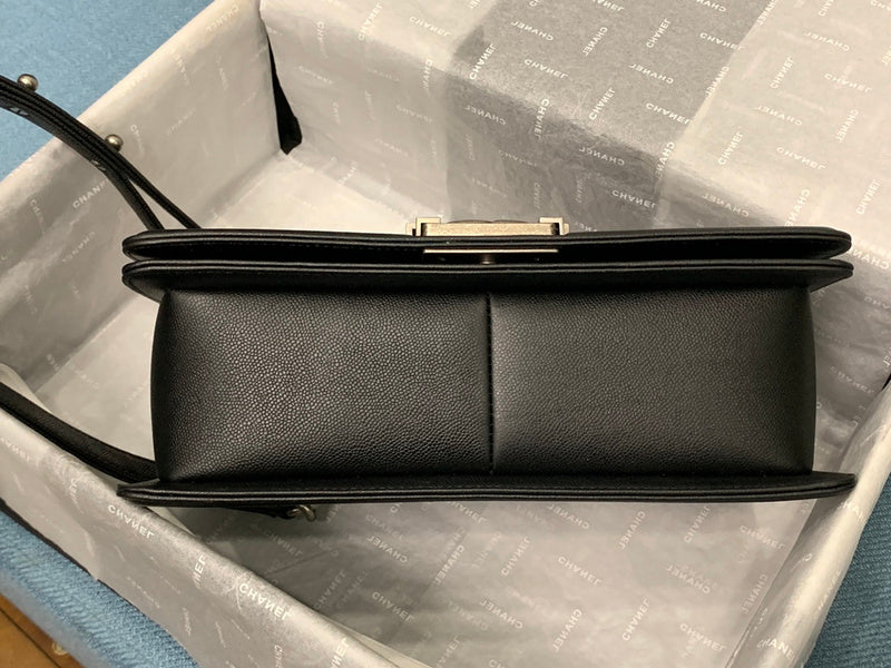  handbag, mid everyday style, image 10