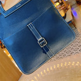 Side view of crisp structured handbag