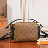  satchel interior and compartment view