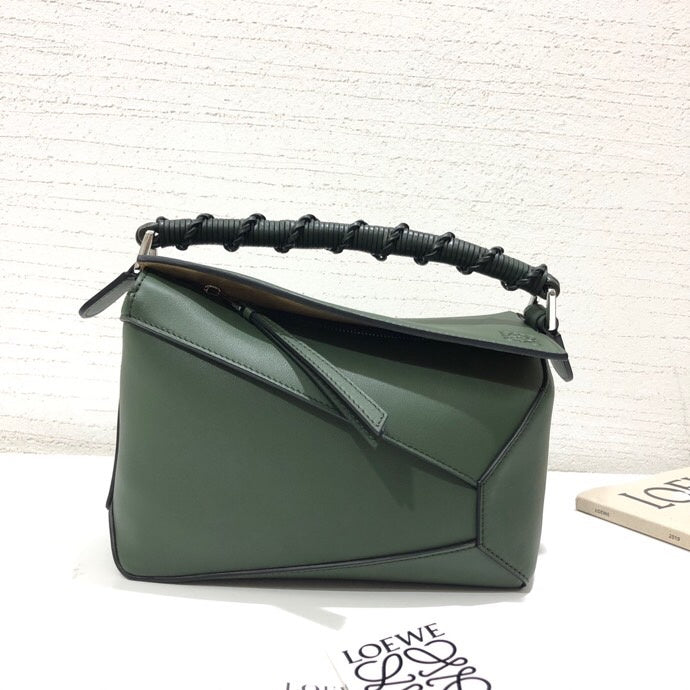 Ziva's Charm handbag – angled view (29cm*19cm*12cm)