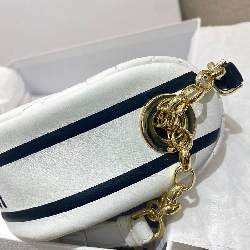 Interior view of sleek elevated women's handbag – women's everyday handbag