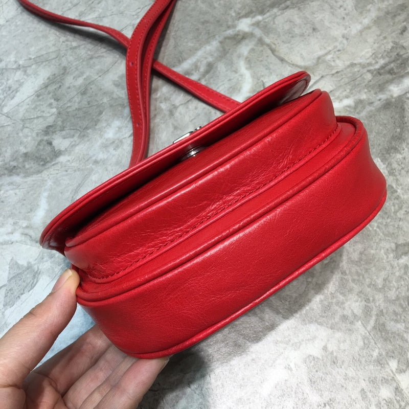 Contemporary Faux Leather Handbag - Everyday Elegance | Women's Luxury Handbag #711 - hardware and detail close-up (image 5) of designer-inspired handbag