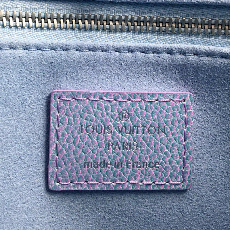 Top view of signature everyday-luxe women's handbag – women's statement bag