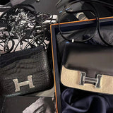  Statement handbag front view 7