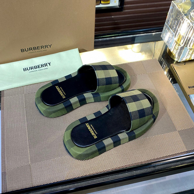 Burberry shoes Style 040 - packaging and accessories