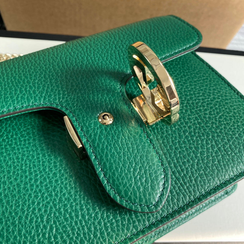 Interior view of refined classic women's handbag – women's luxury accessory