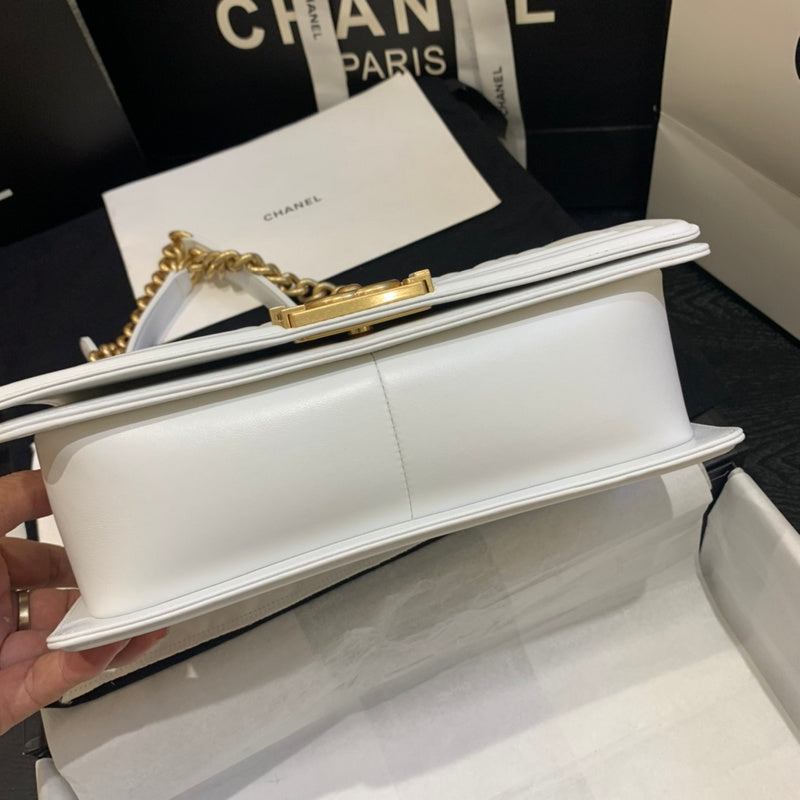  mid purse view 6
