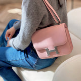 Close-up detail of streamlined bag design