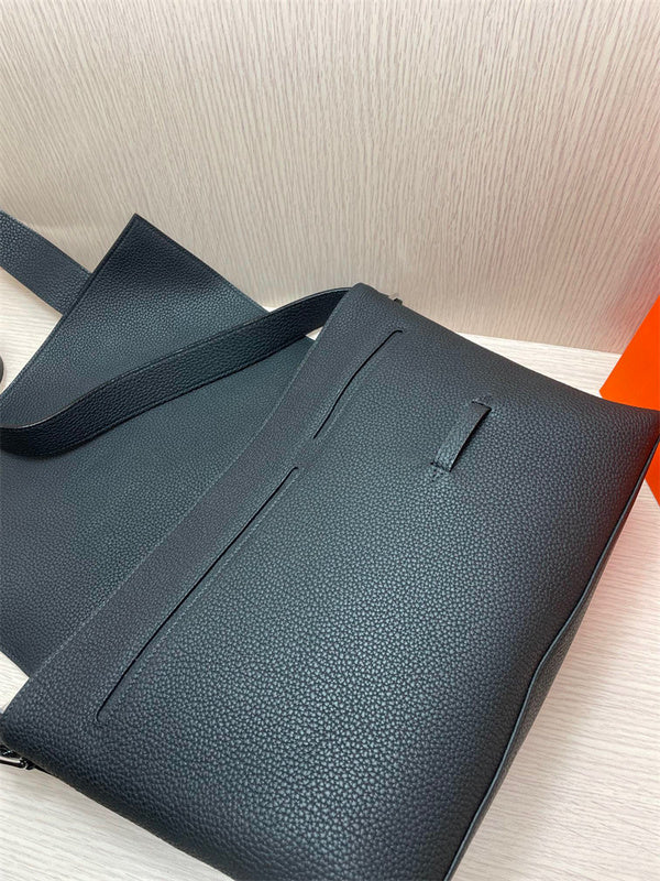  tailored structured bag detail view showing craftsmanship 14