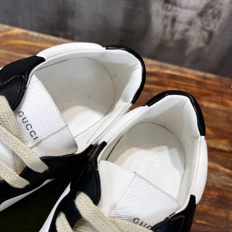 Gucci clean off-white luxury sneakers view 4 classic court silhouette