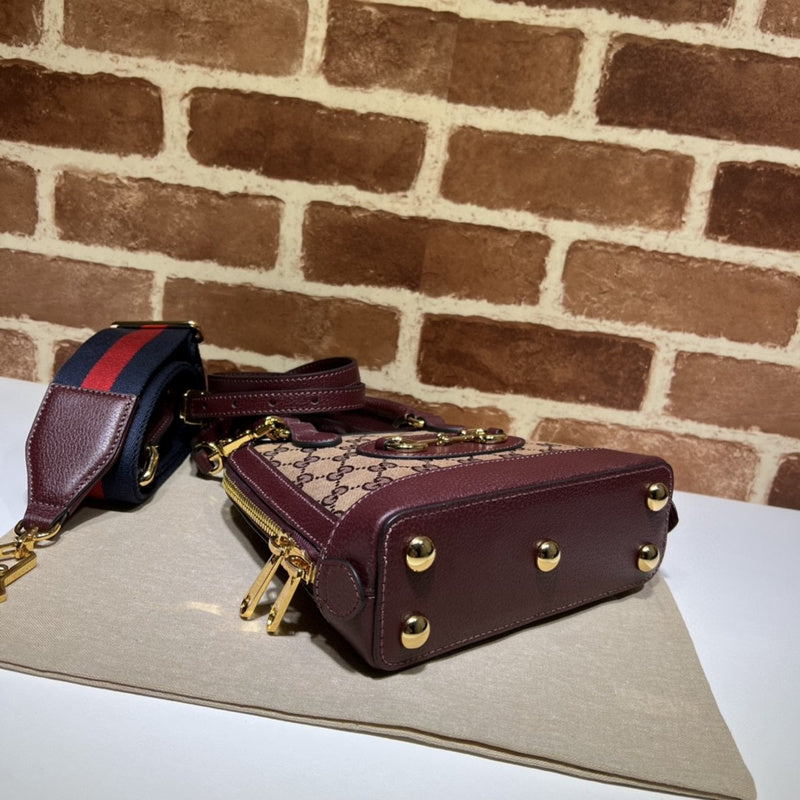 Handle and strap detail of refined premium women's handbag – women's luxury handbag