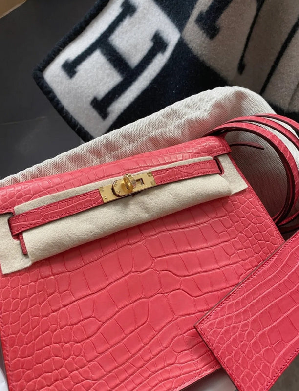 Interior view of fluid premium bag
