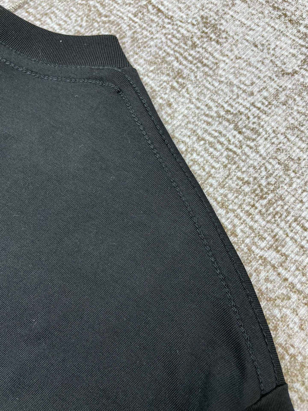 Amiri luxury t-shirt detail shot