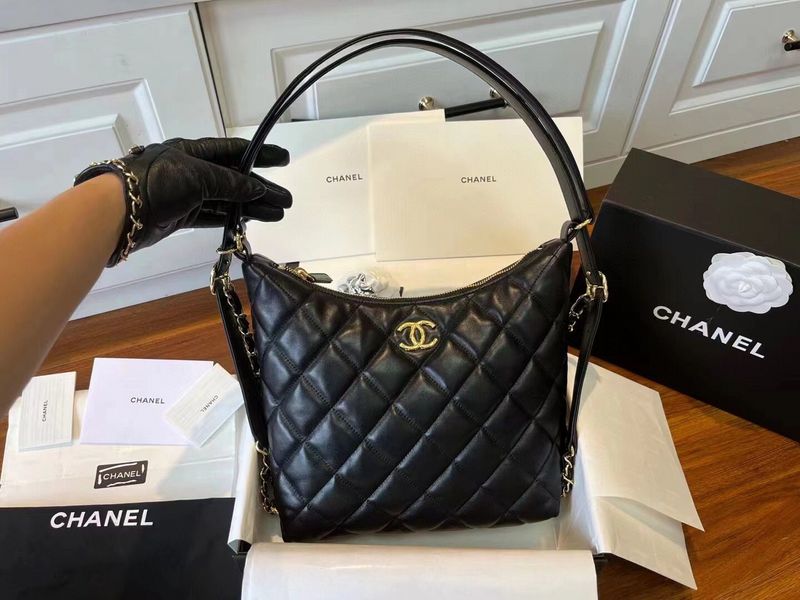  handbag, spacious everyday style, image 2