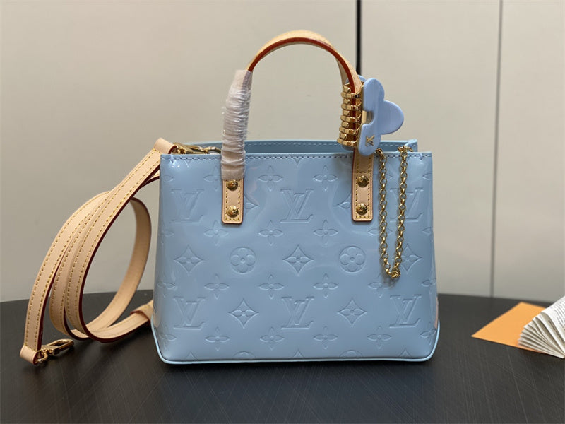  understated carryall bag styled with outfit 48