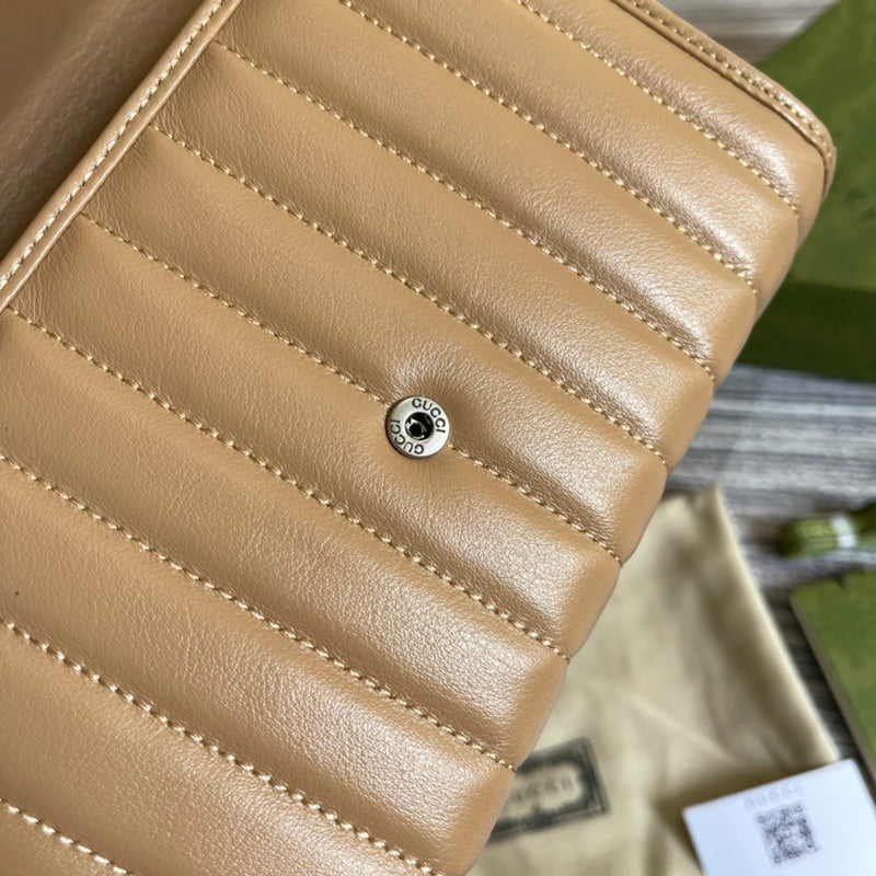 Close-up detail of sleek structured women's handbag – women's premium purse