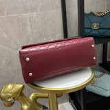  women's handbag, spacious design, view 4